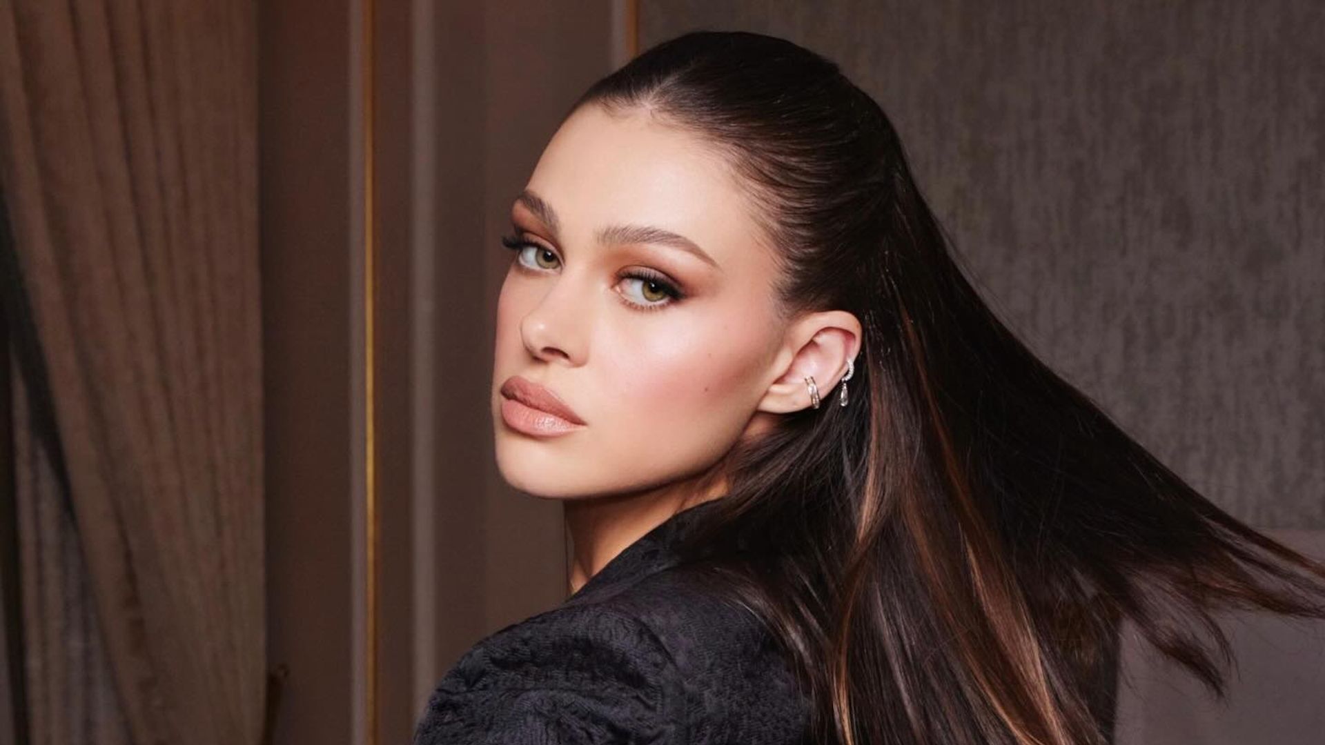 Nicola Peltz Beckham brought back an unexpected Y2K accessory for Christmas 2024