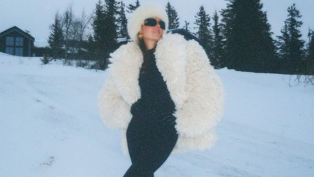 The Fashion Girl's Guide to Hitting the Slopes in Style 2024