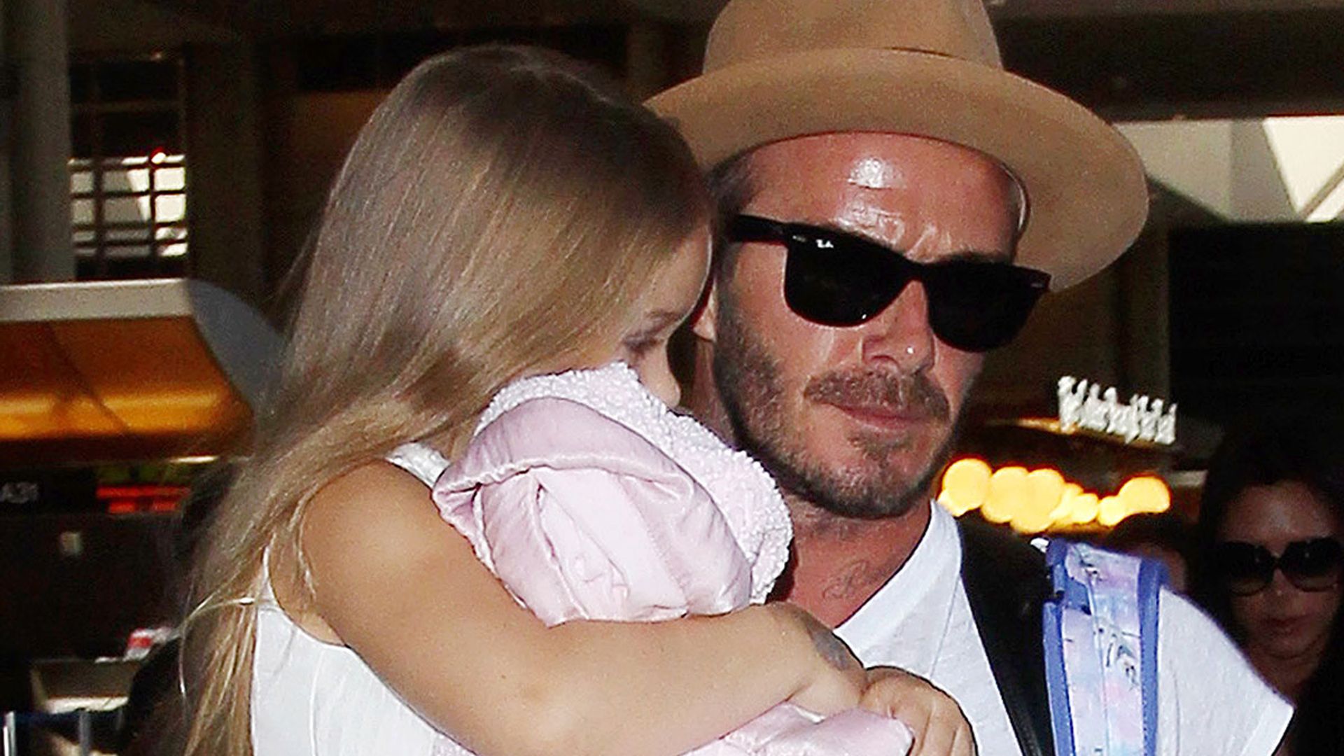 Victoria Beckham sparks reaction sharing photo of Harper hugging