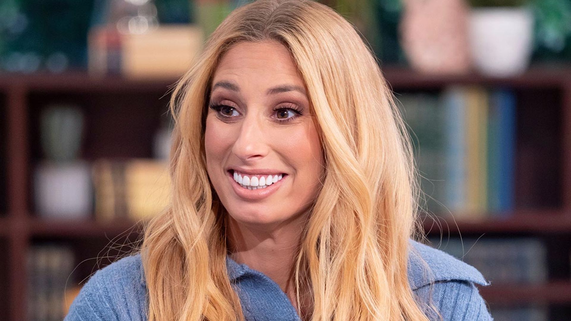 Stacey Solomon stuns in a Lorna Luxe for In The Style dress as she