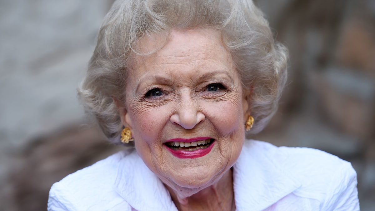 Inside Betty White's rarely-seen homes - from 1950s bungalow to beloved beach house where she spent her final years