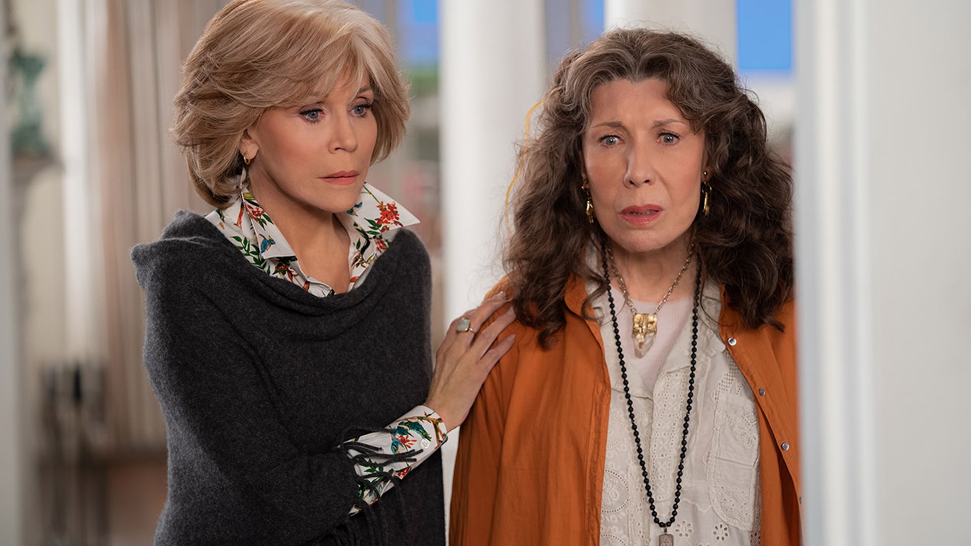 Shows similar to hot sale grace and frankie