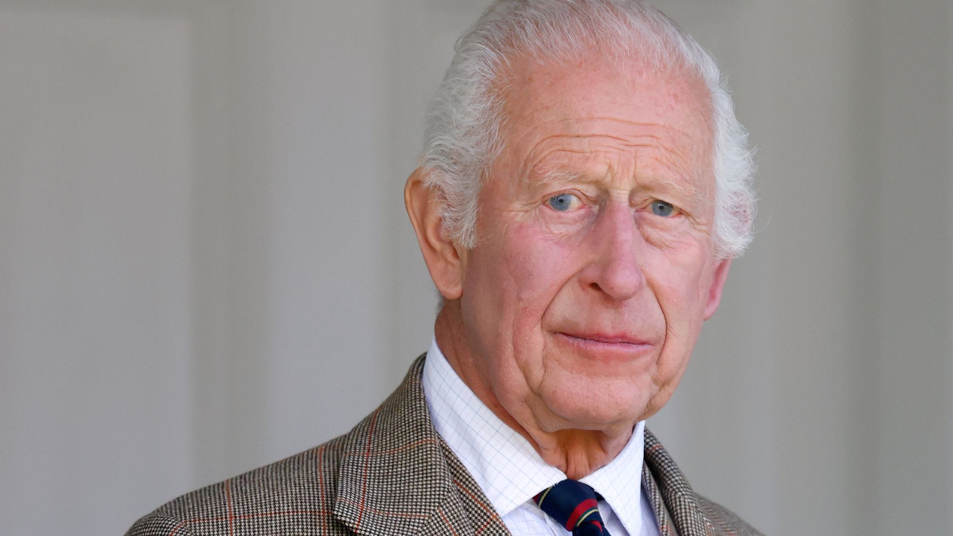 King Charles voices 'great worry' in powerful warning during chat with TV legend