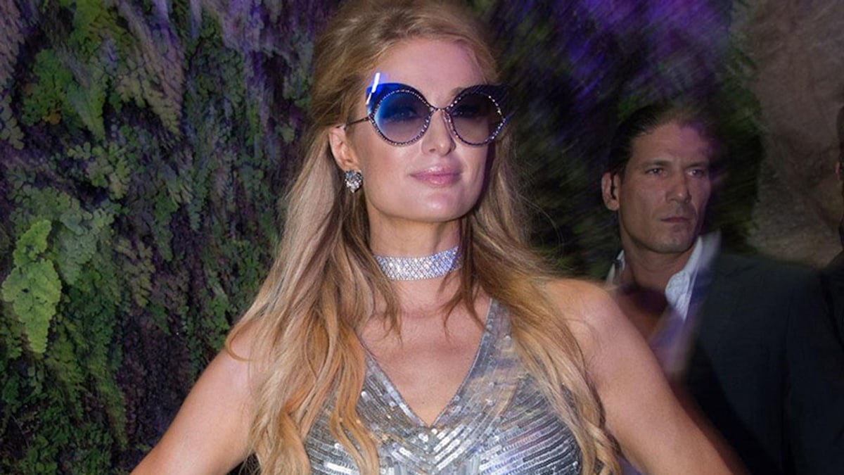 Paris Hilton's Collection of Juicy Couture Tracksuits Is Impressive