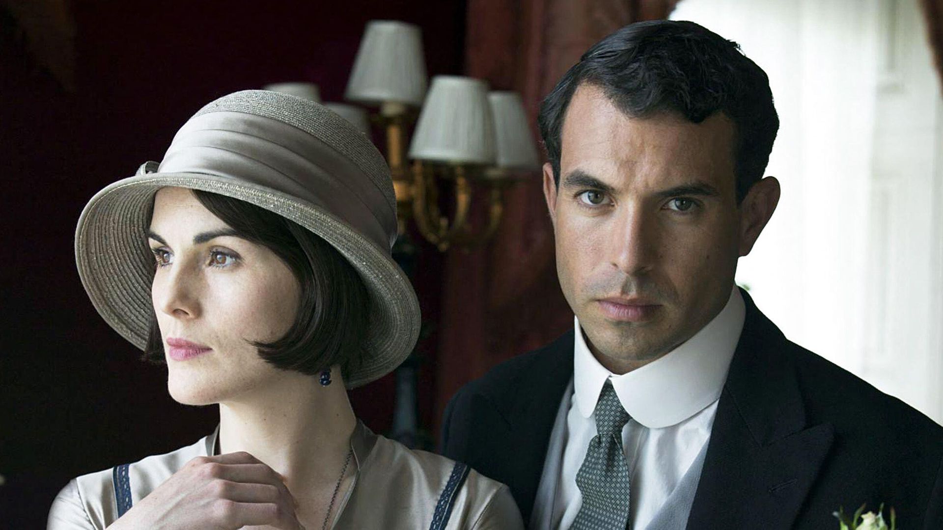 Downton Abbey star's 'electric' new Netflix romance is on my watchlist