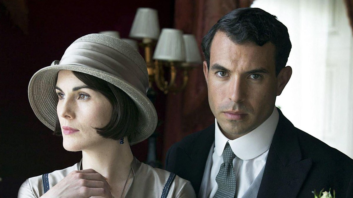 Downton Abbey star's 'electric' new Netflix drama sounds like a must-watch for romance fans