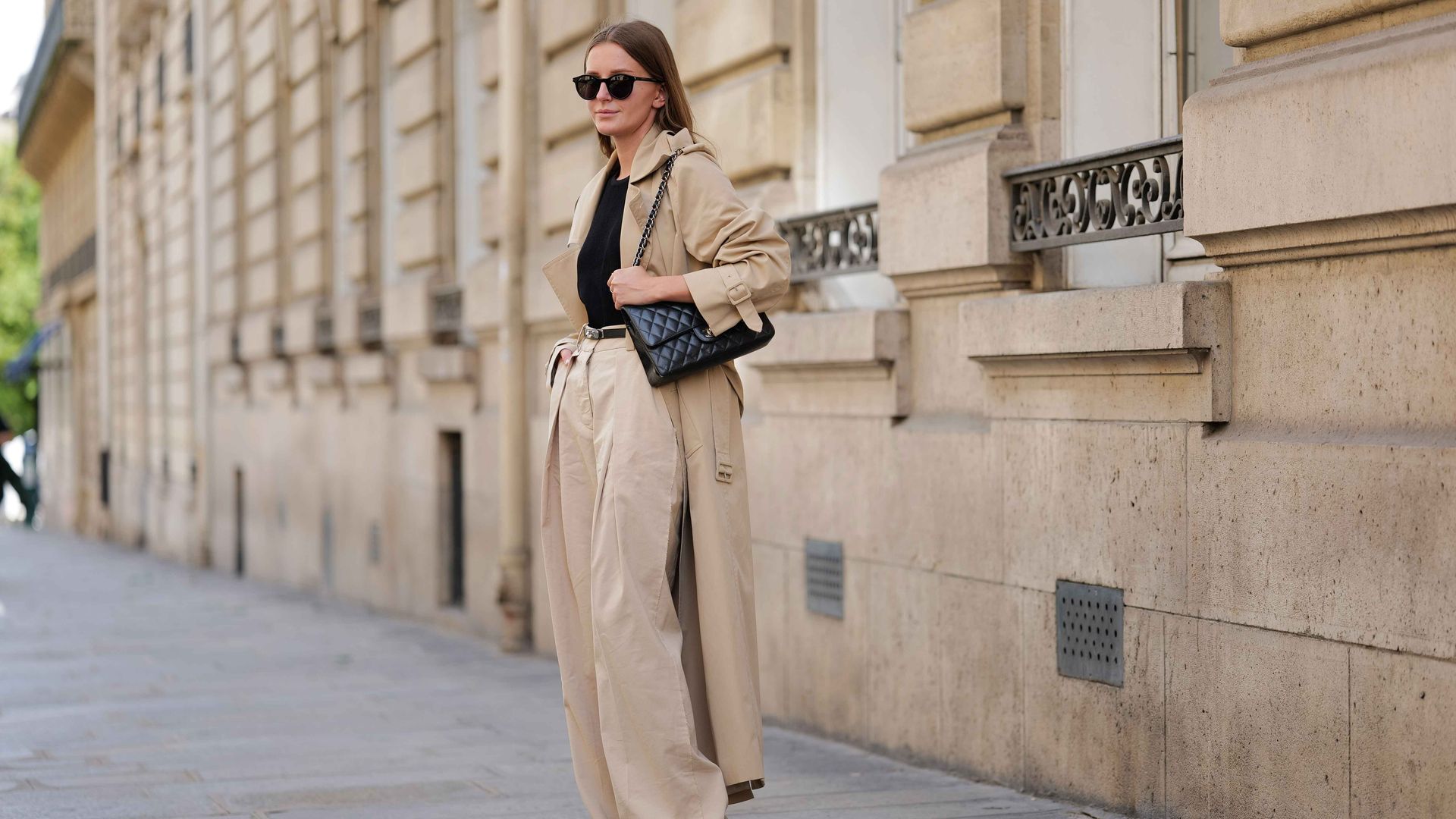 11 best trench coats to wear, whatever the weather
