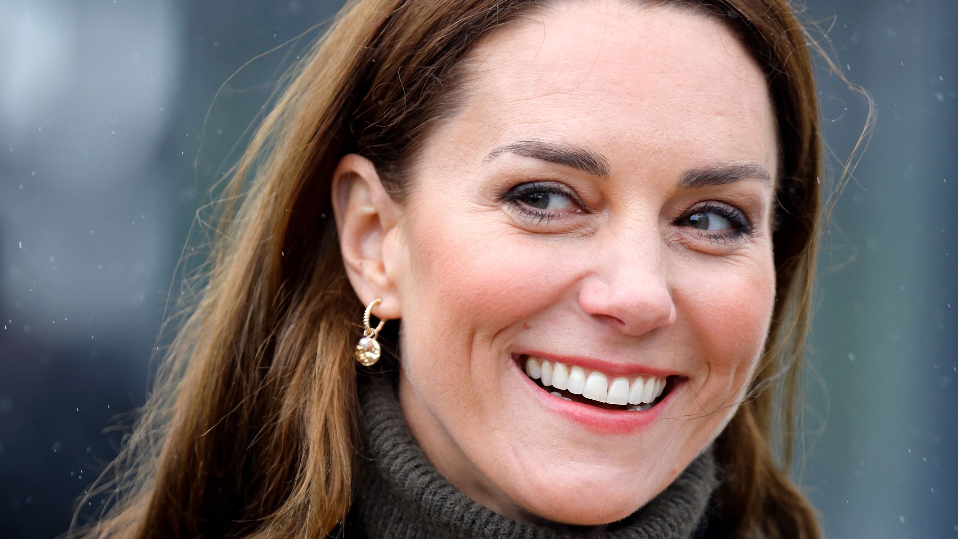 Princess Kate just wore her favourite ‘football mum’ outfit with Prince Louis