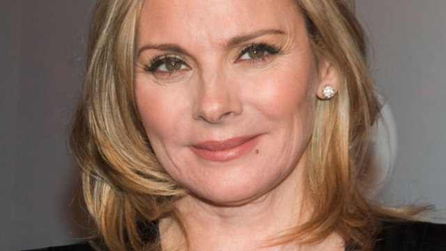 kim cattrall emotional family video