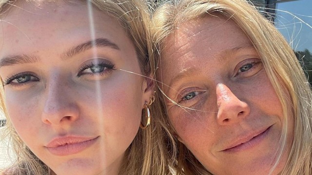 Apple Martin and her mom Gwyneth Paltrow take a cute selfie