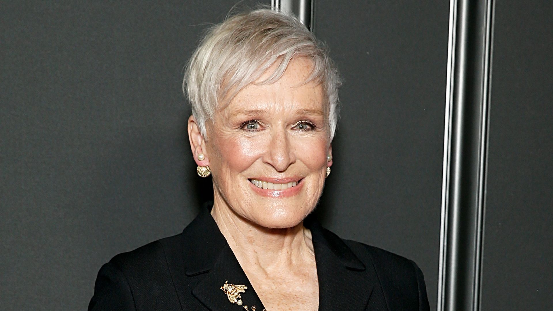 close-up actress smiling on red carpet