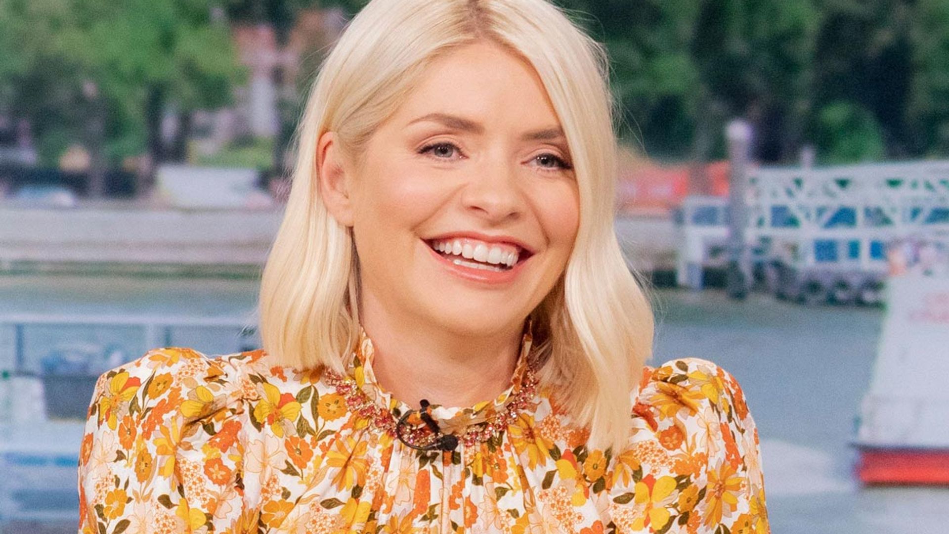 holly willoughby reiss skirt this morning