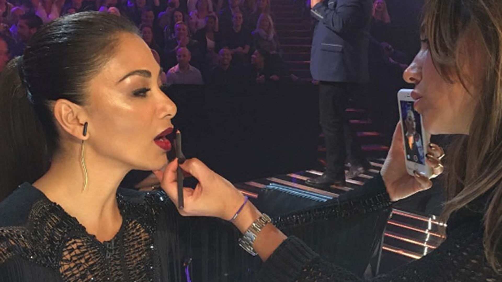 Exclusive Nicole Scherzingers X Factor Make Up Artist On The Stars Beauty Mishap Just Before