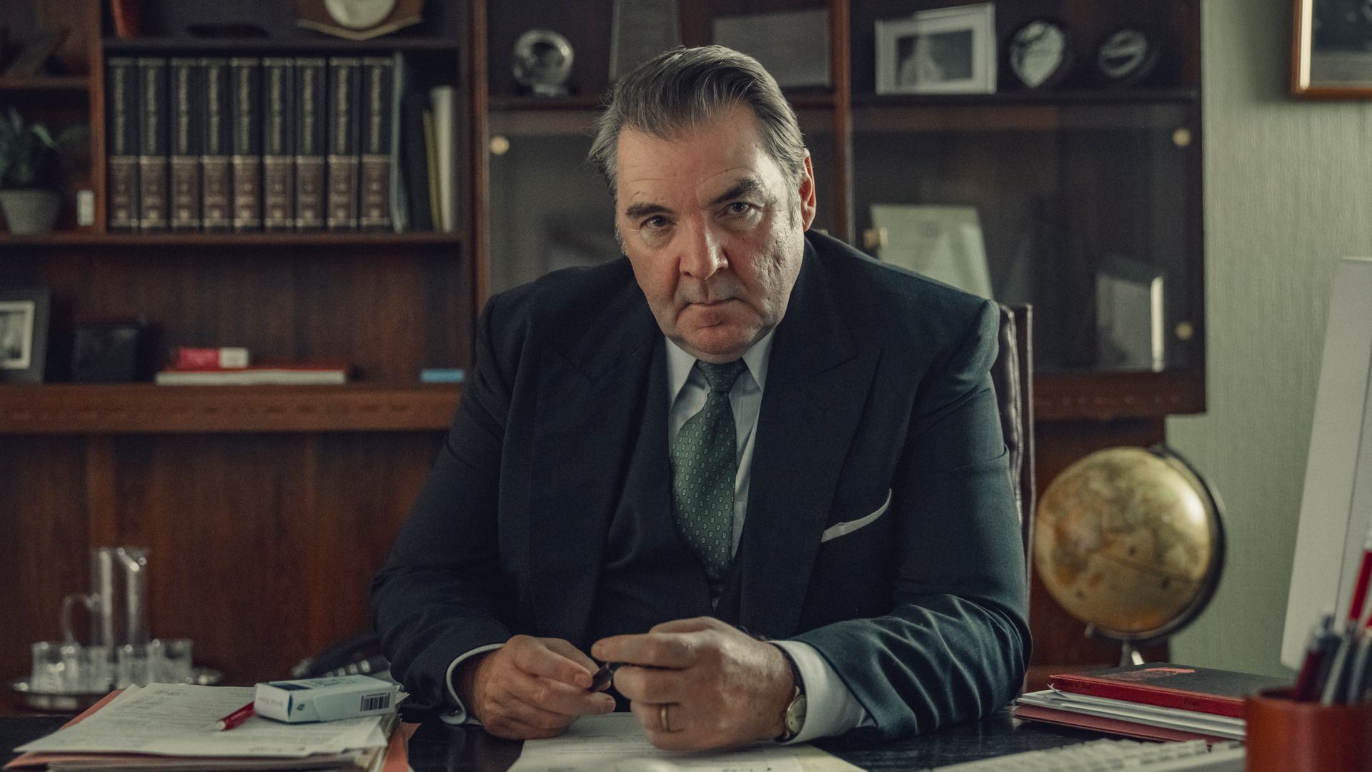 TV viewers ‘glued’ to ‘must-watch’ new true story drama with Downton Abbey and Bridgerton stars