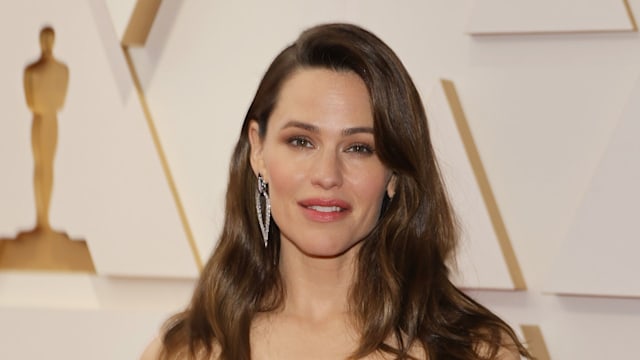 Jennifer Garner attends the 94th Annual Academy Awards at Hollywood and Highland