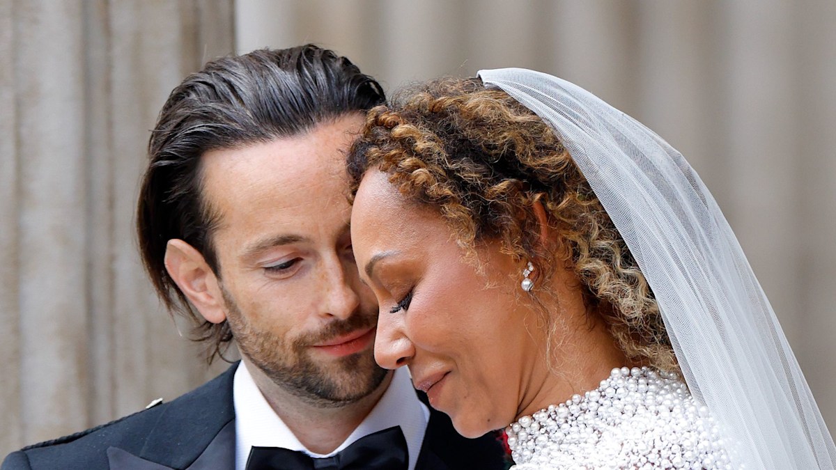 Inside Mel B's glamorous wedding reception: 5-star venue, epic entertainment & more