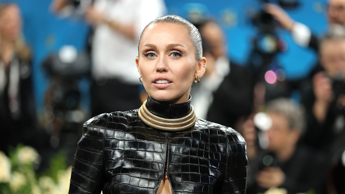 Miley Cyrus reveals 'excruciating' and 'traumatic' health scare she kept secret