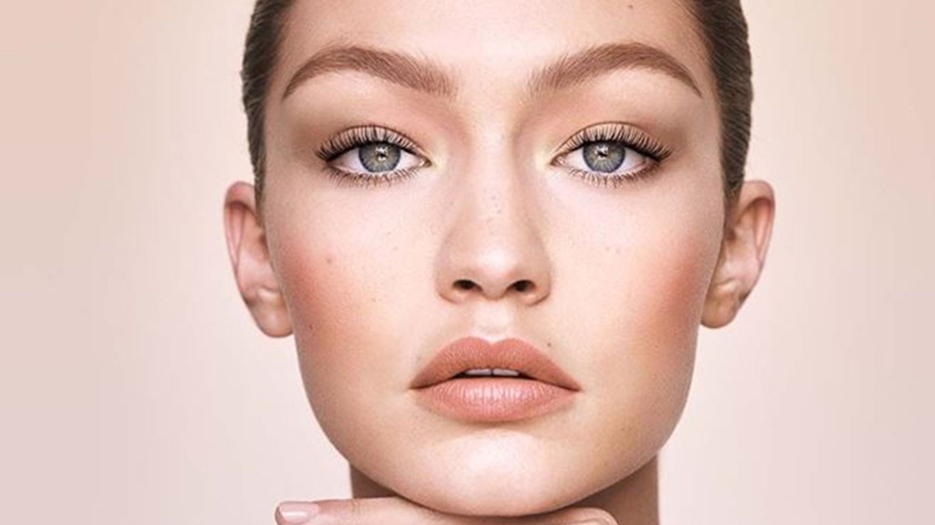 Gigi Hadid X Maybelline is available online now!