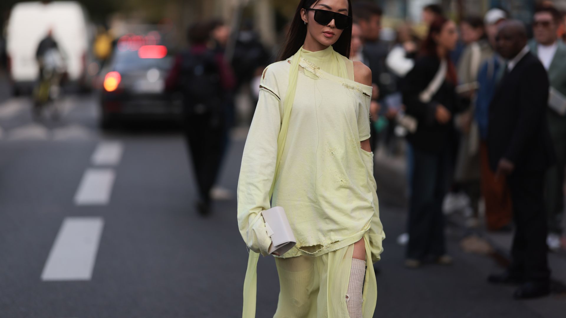 PARIS, FRANCE - SEPTEMBER 28: Chriselle Lim seen wearing a total Acne Studios look, outside Acne Studios during Paris Fashion Week on September 28, 2022 in Paris, France. (Photo by Jeremy Moeller/Getty Images)