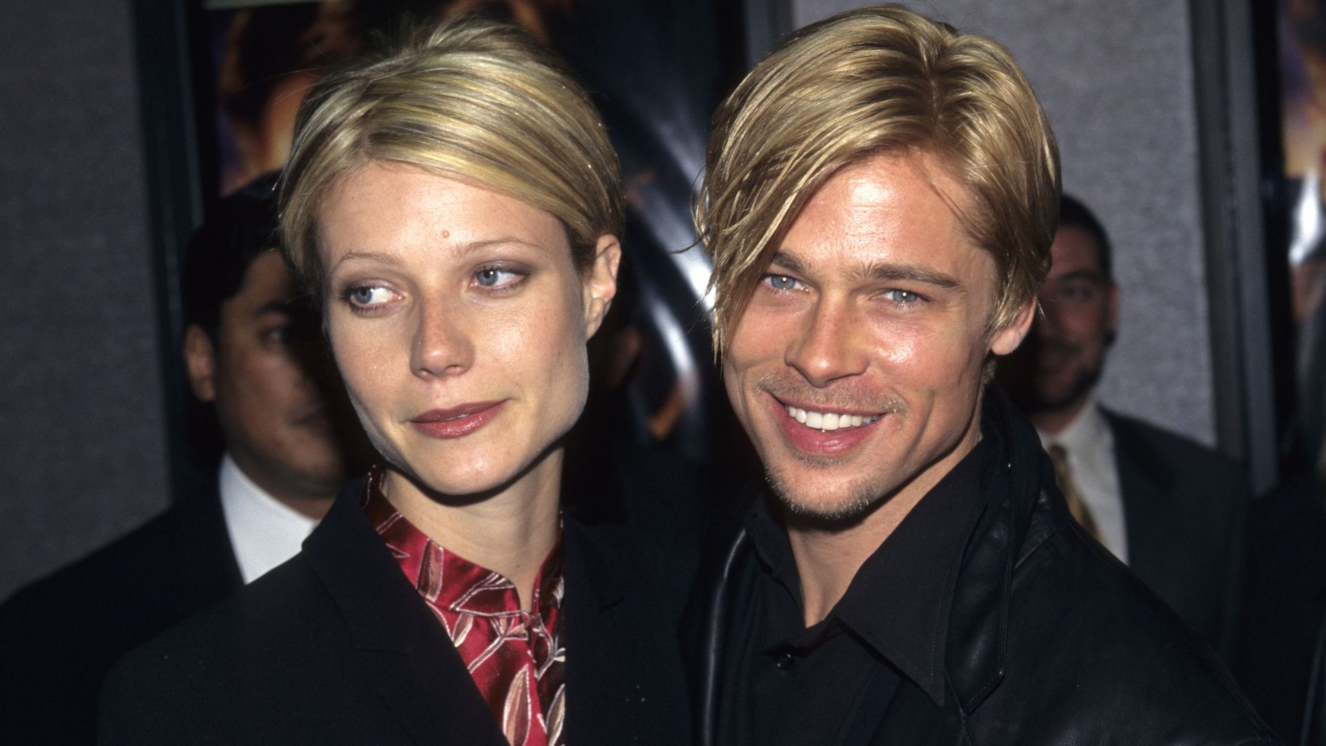 gwyneth paltrow and brad pitt same haircut looking alike