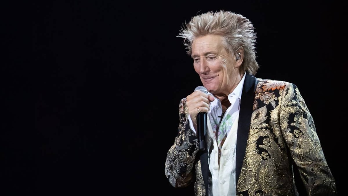 Rod Stewart reveals exciting news after worrying fans with ill health ...