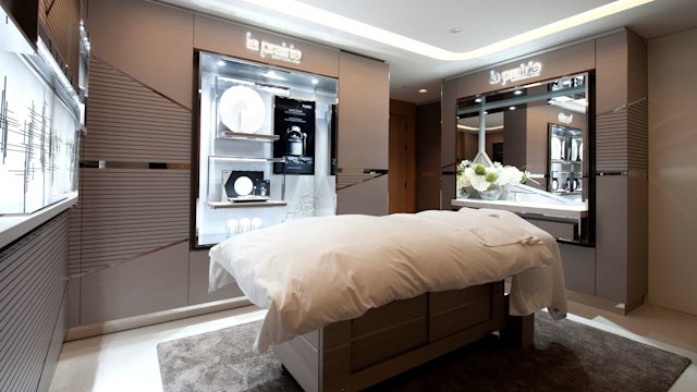 La Prairie facial