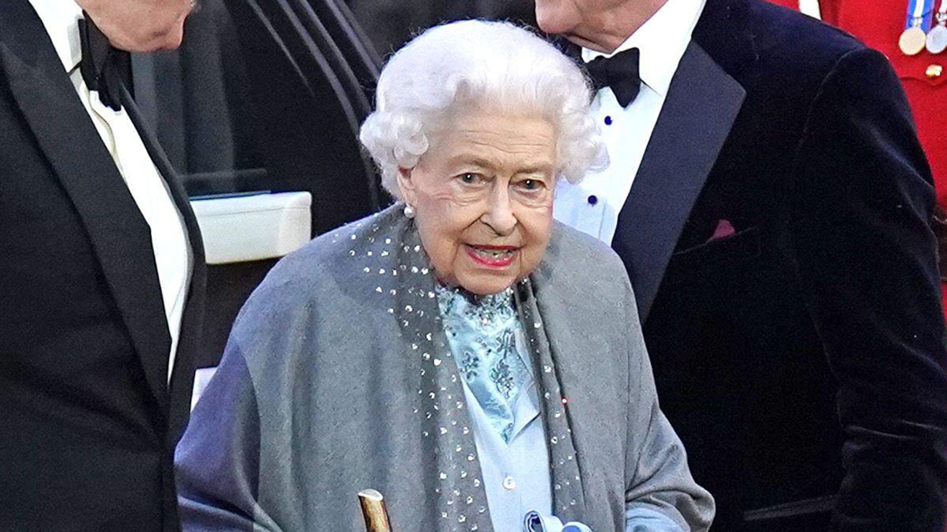 the queen at platinum celebration itv