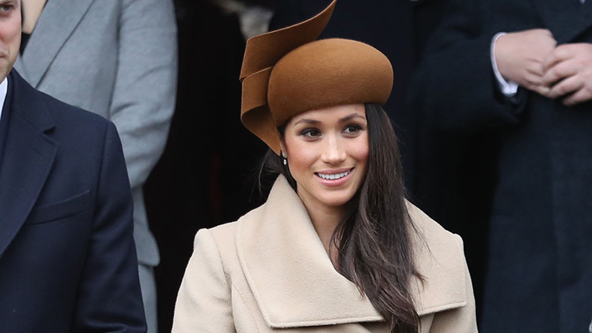 meghan markle brown gloves christmas day