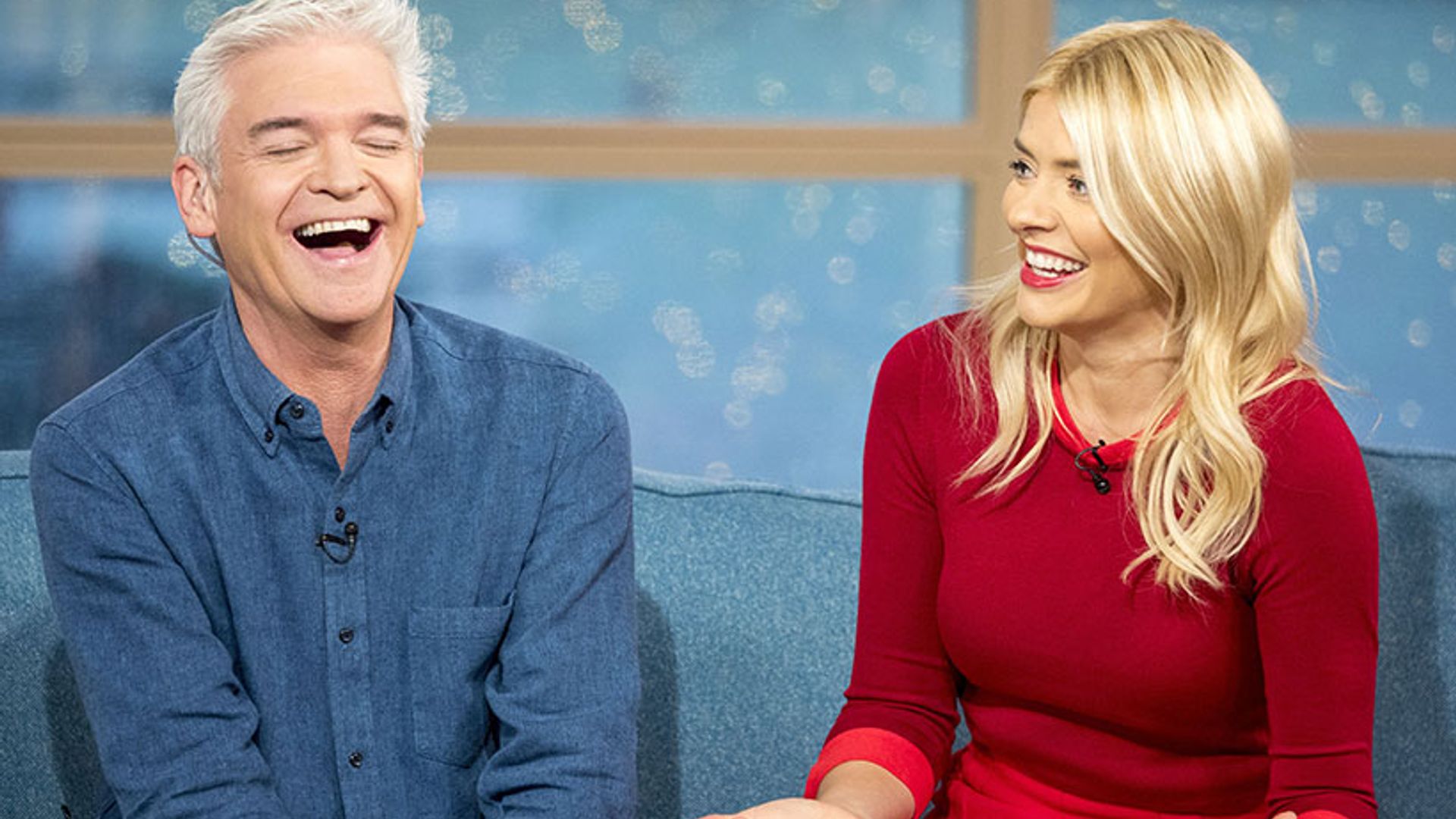 Phillip Schofield And Holly Willoughby Picked Dancing On Ice Stars Hello 