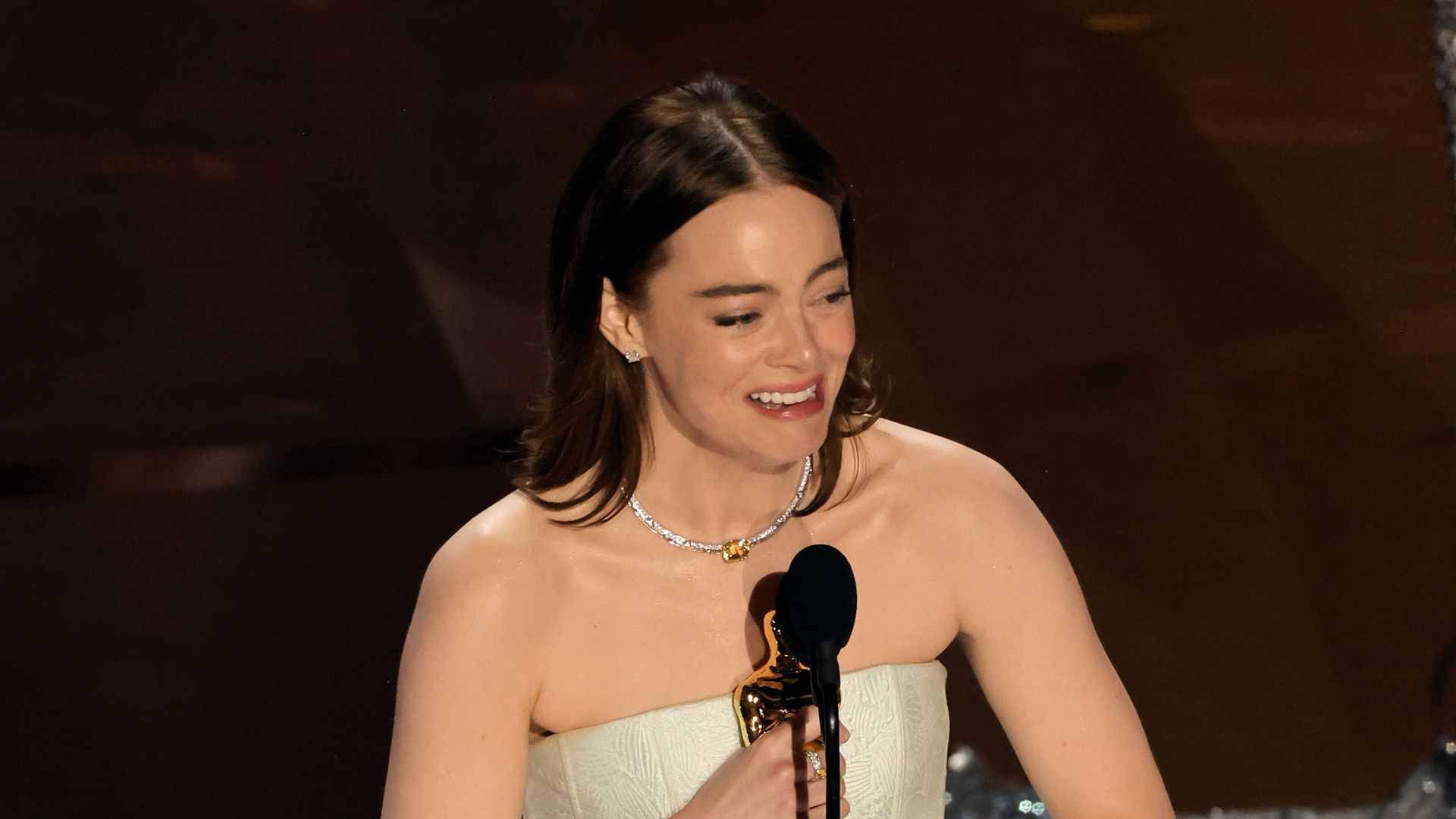 Emma Stone accepts the Best Actress in a Leading Role award for "Poor Things" onstage during the 96th Annual Academy Awards at Dolby Theatre on March 10, 2024 in Hollywood, California.