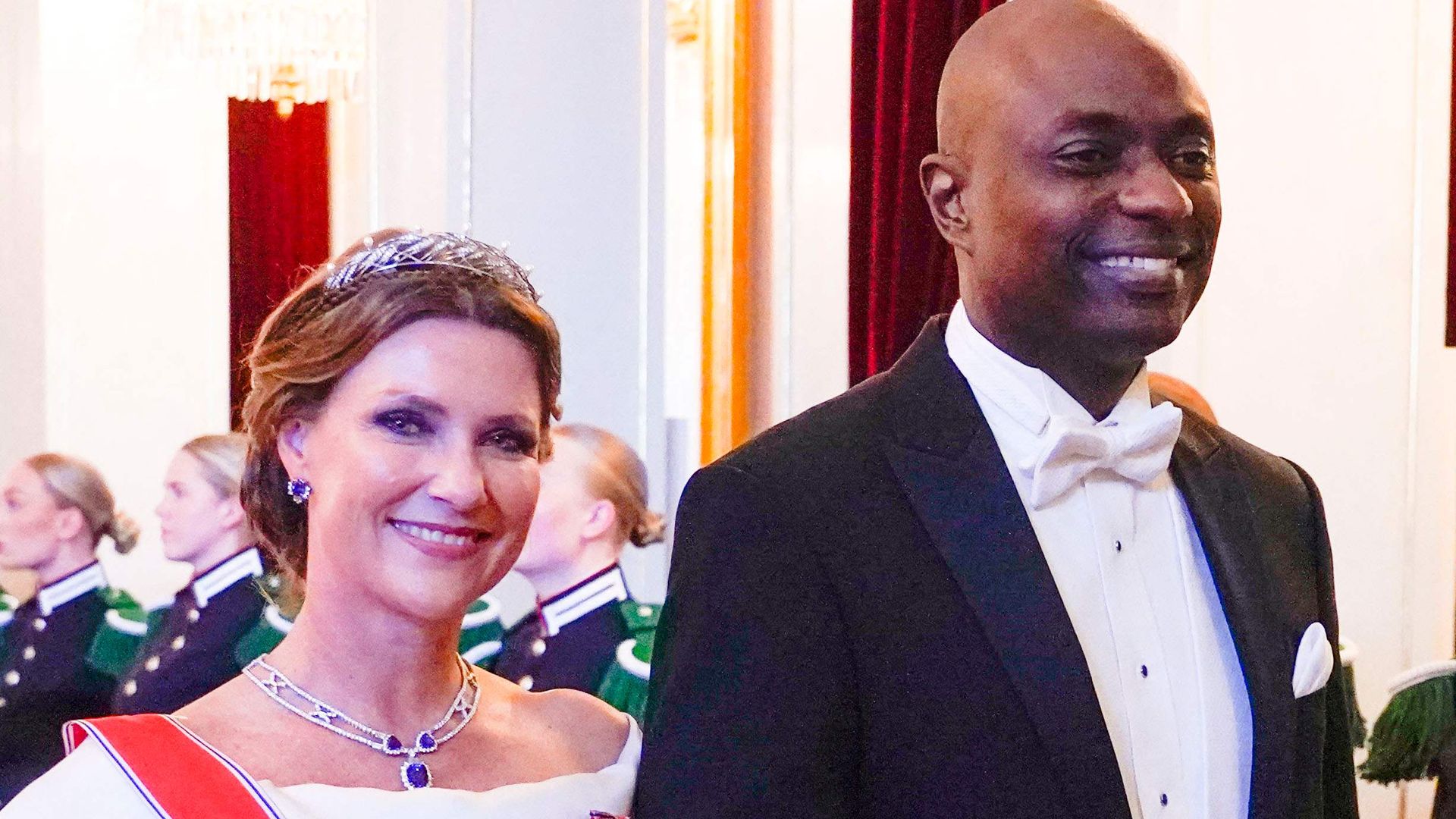 Princess Martha Louise, 51, reveals wedding date with Shaman Durek ...