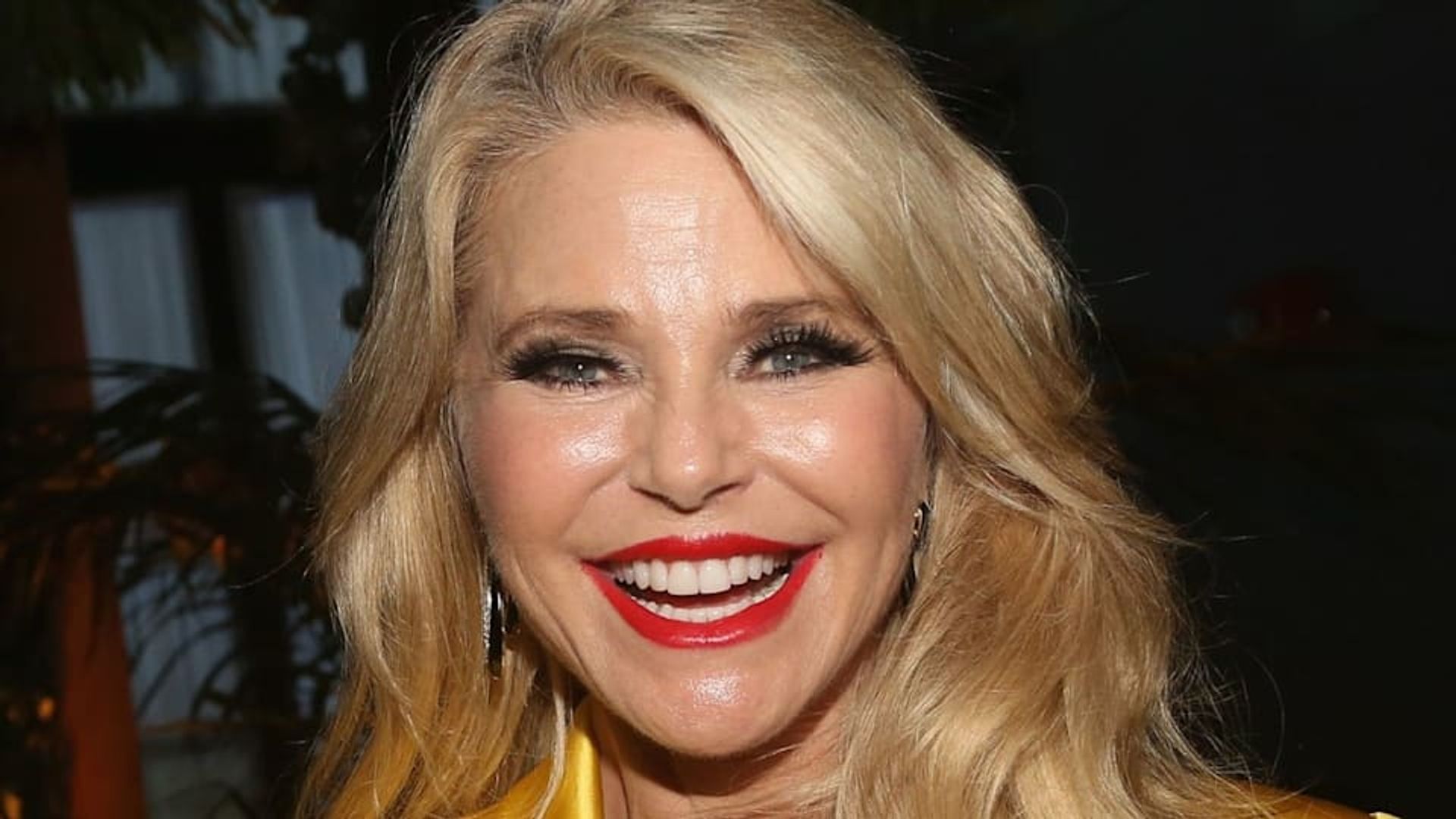 Christie Brinkley 69 Shares Stunning Throwback Photo Hello 