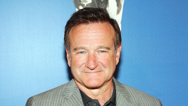 Actor/comedian Robin Williams arrives at the premiere of "Monty Python's Spamalot" at The Grail Theater at the Wynn Las Vegas March 31, 2007 in Las Vegas, Nevada.