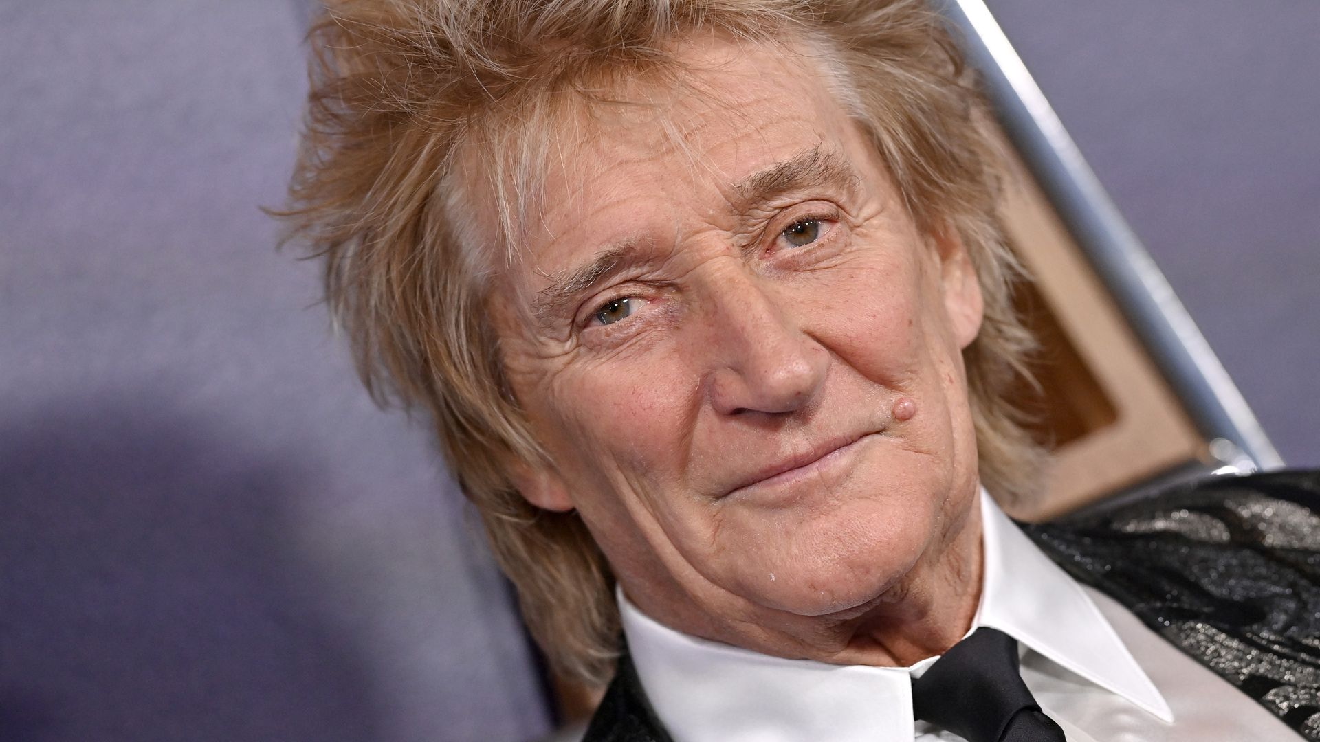 Rod Stewart shares unexpected 'life-changing' secret before Glastonbury show