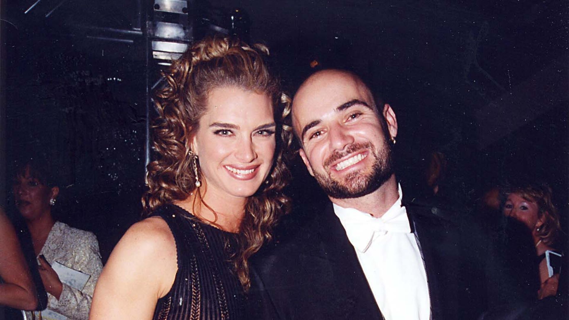 brooke shields andre agassi holding hands