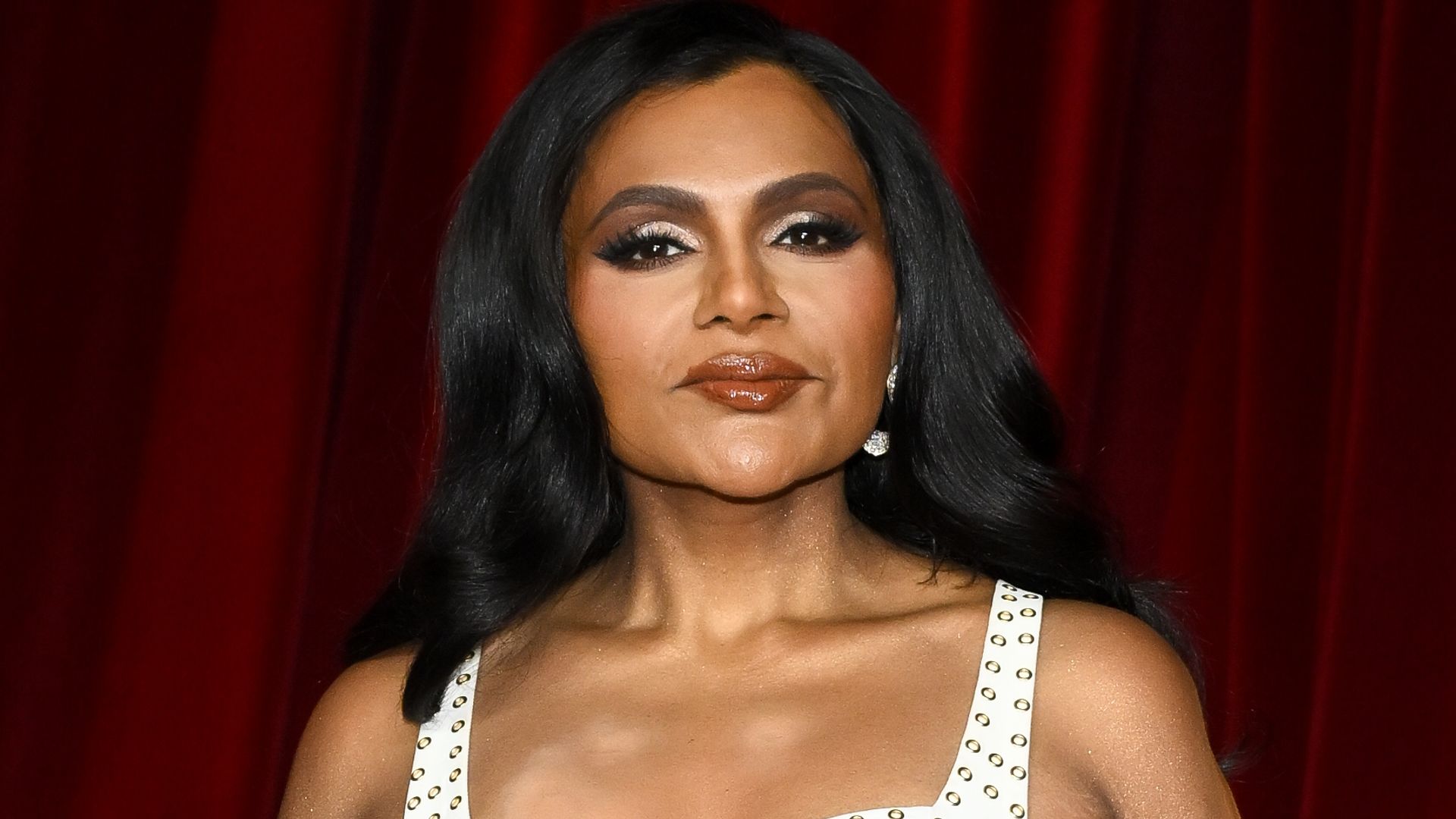 Mindy Kaling looks so different with vampy look worlds apart from TV persona