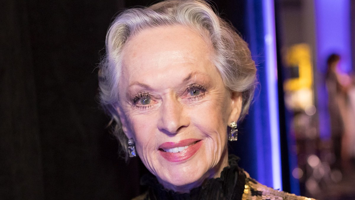Tippi Hedren turns 96 as her legacy continues with daughter Melanie Griffith and granddaughter Dakota Johnson