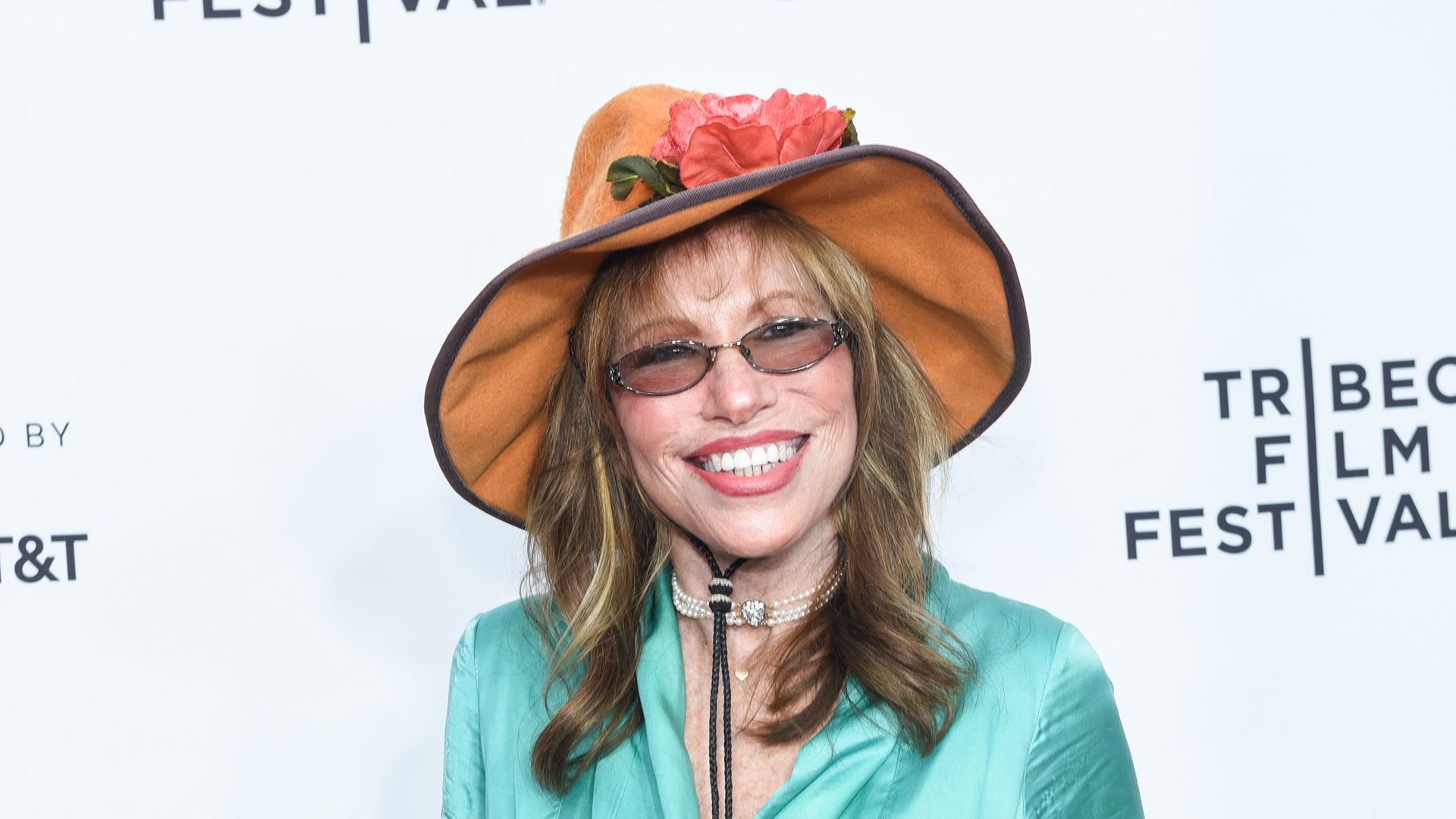 Carly Simon attends 2017 Tribeca Film Festival - "Clive Davis: The Soundtrack Of Our Lives" World Premiere - Opening Night at Radio City Music Hall on April 19, 2017 in New York City