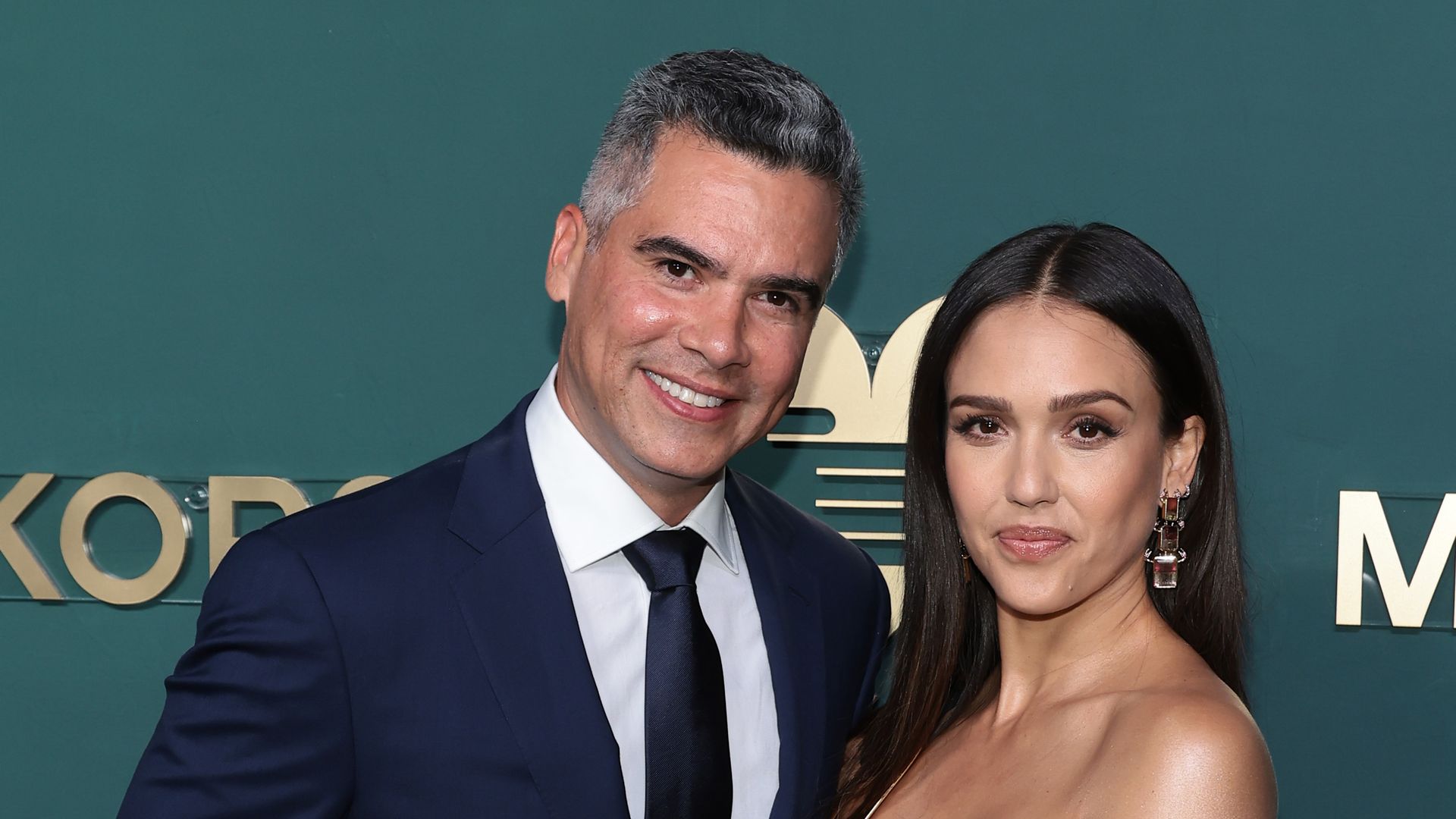 Jessica Alba’s fresh glimpse inside $10m family home Cash Warren has left behind