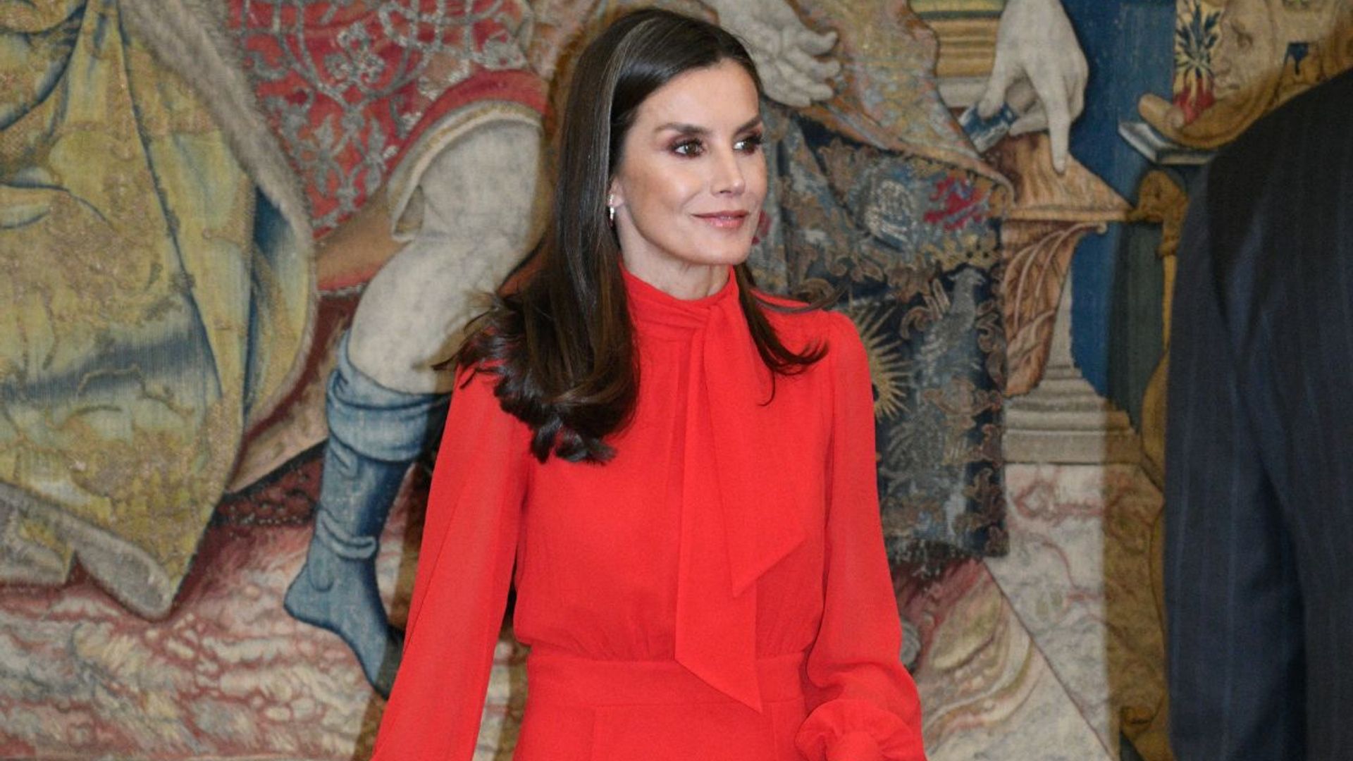 Queen Letizia wore the perfect shirt dress for spring: Here are 5 similar to get the look