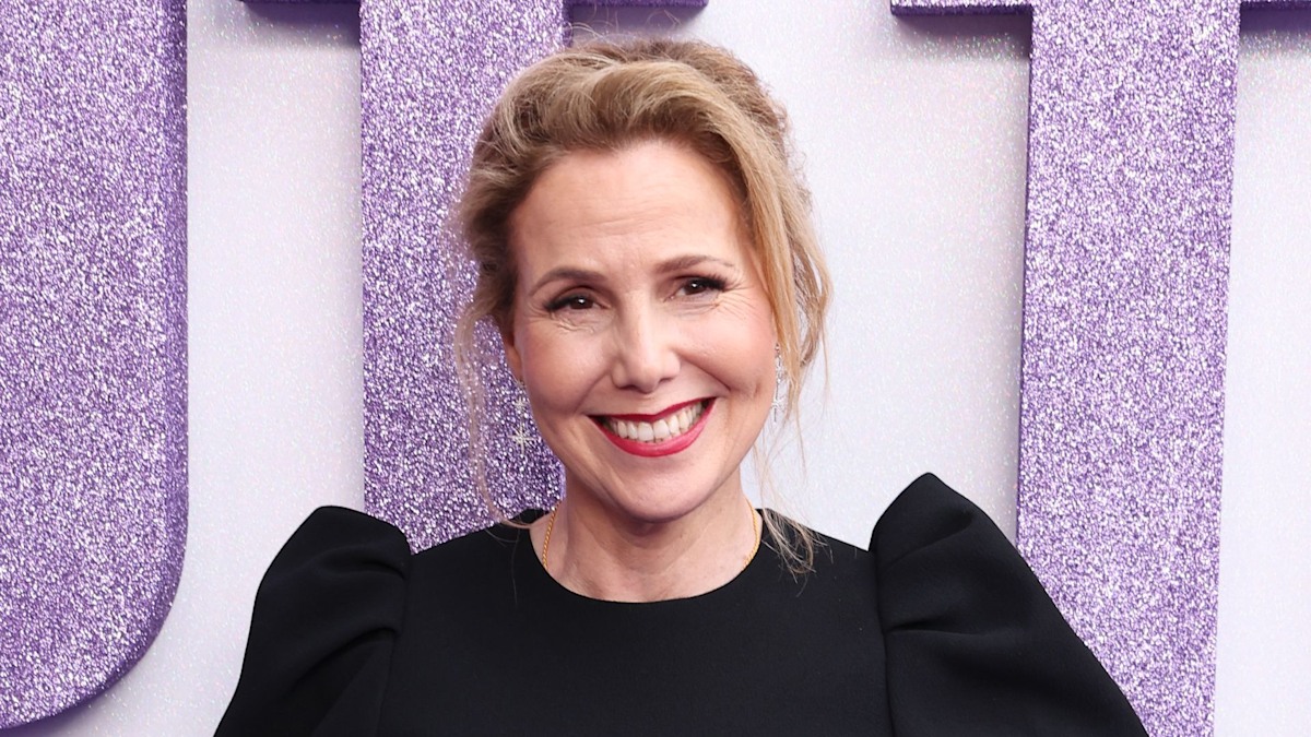 Exclusive: Sally Phillips' real-life 'Bridget moment' and Renée Zellweger's true personality away from cameras
