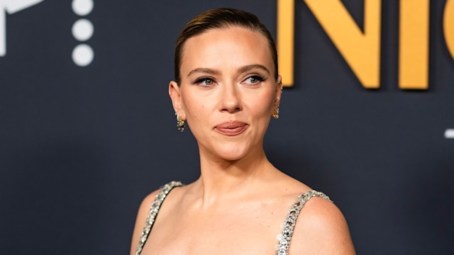 Scarlett Johansson attends the SNL50: The Anniversary Special at 30 Rockefeller Center on February 16, 2025 in New York City
