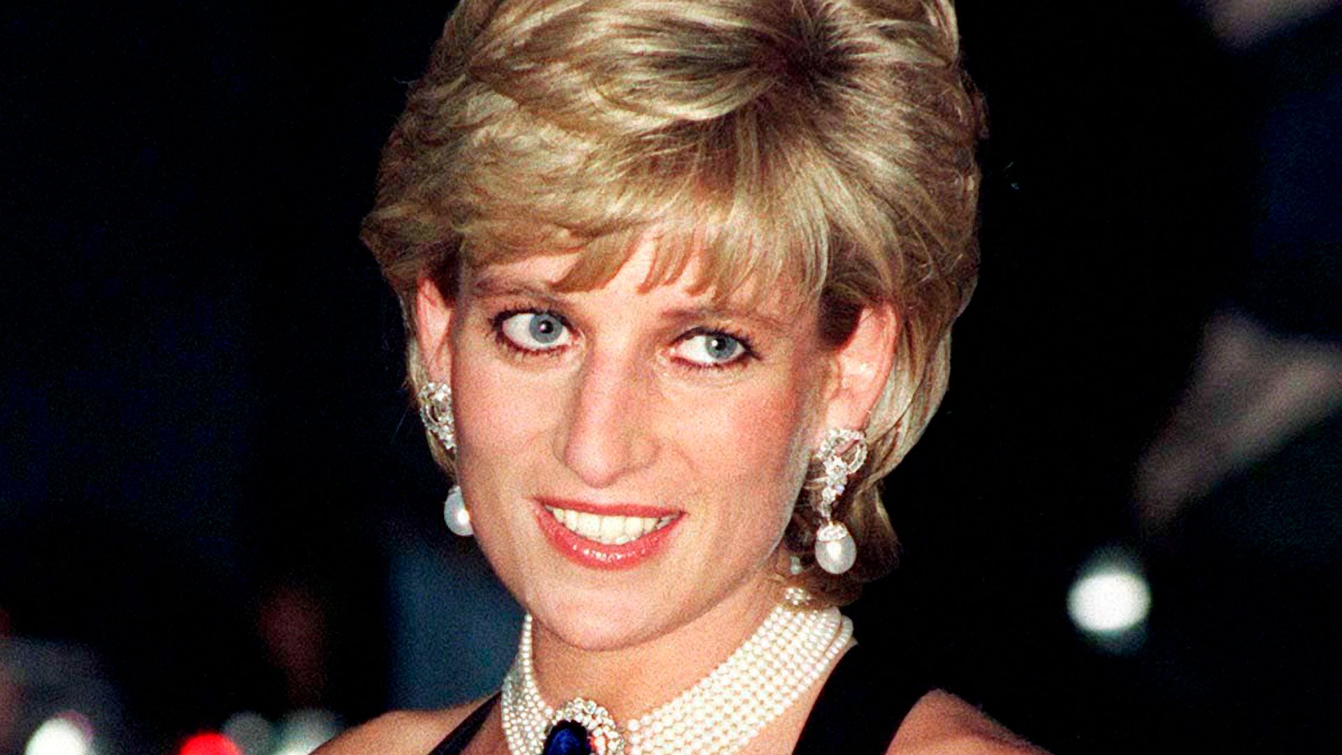 Diana In Jacques Azagury Design