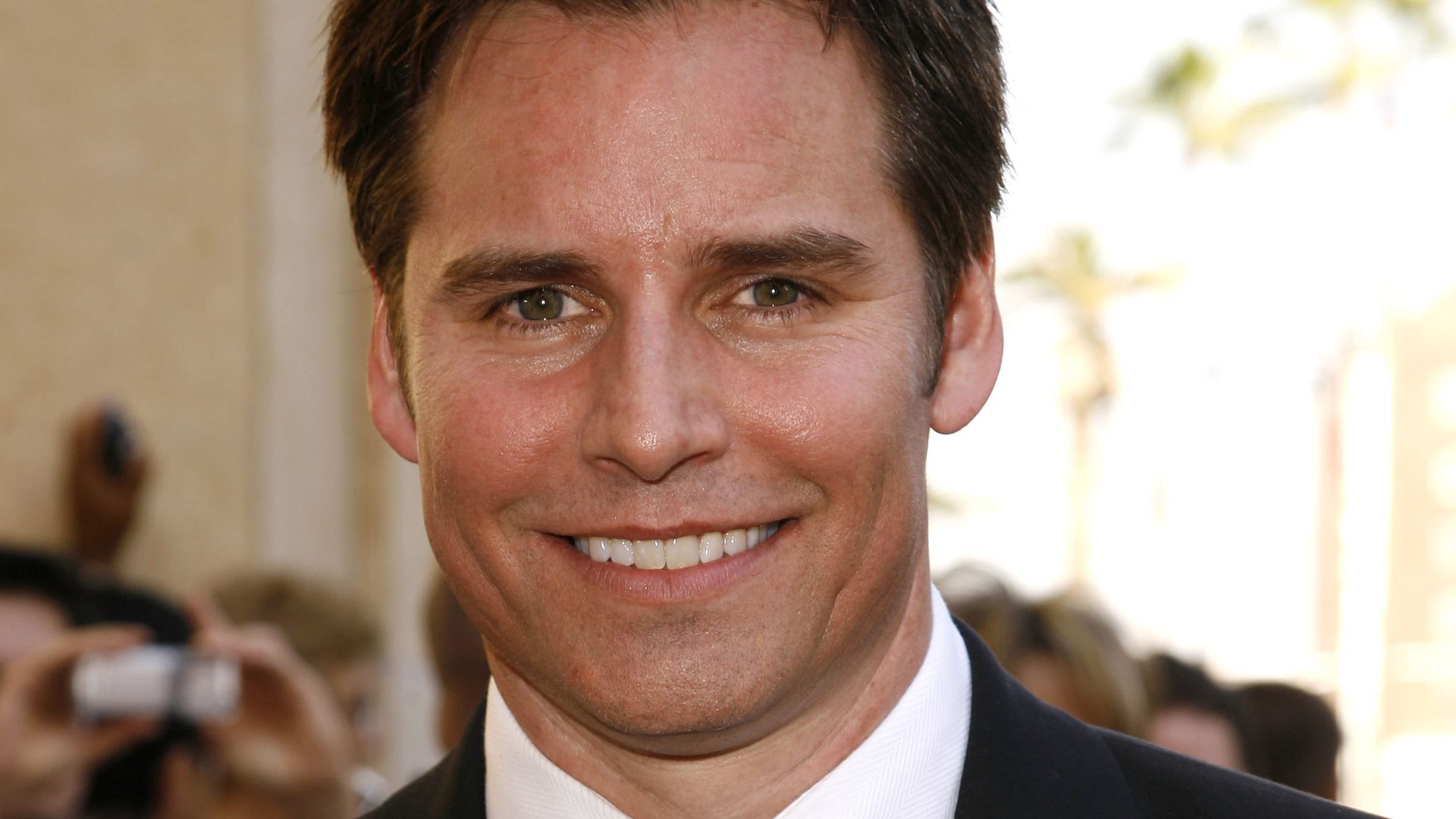 Meet Dan Gauthier's famous actress wife and their private son