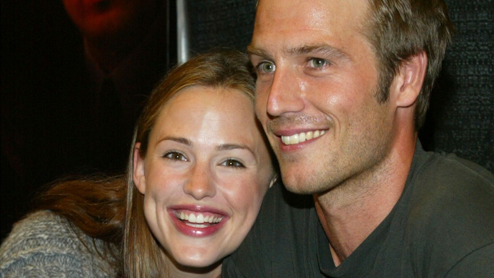 Jennifer Garner with her Alias co-star and former boyfriend Michael Vartan