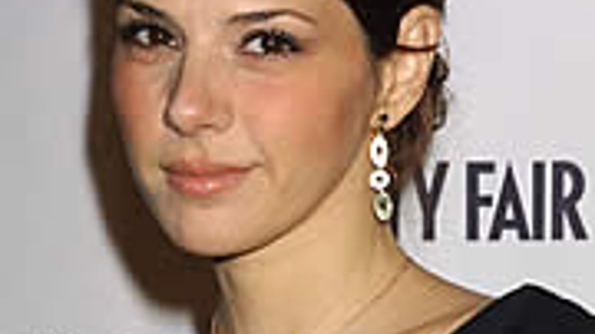 Marisa Tomei - Biography | HELLO!