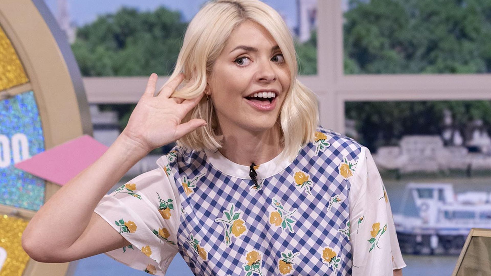 holly willoughby dyson