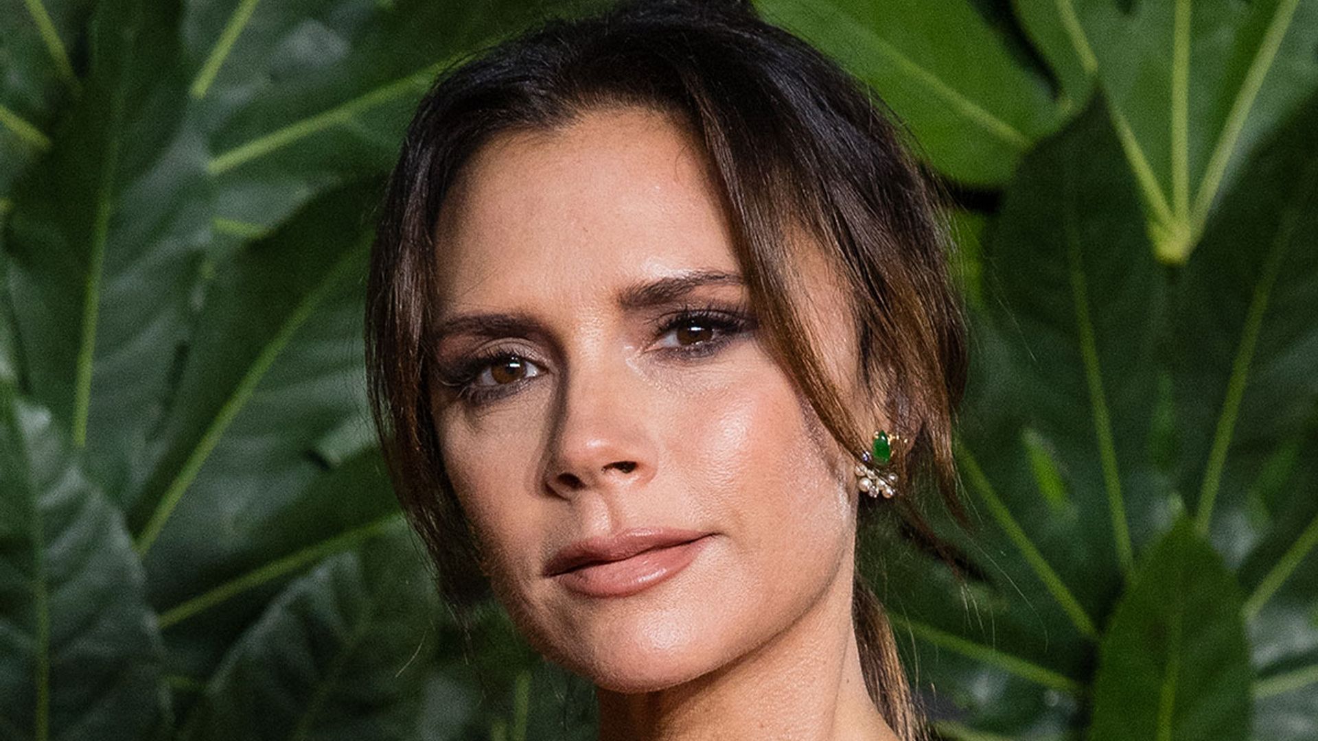 Victoria Beckham Leaves Flirty Message For David As He Flies Out Ahead Of Brooklyns Wedding 