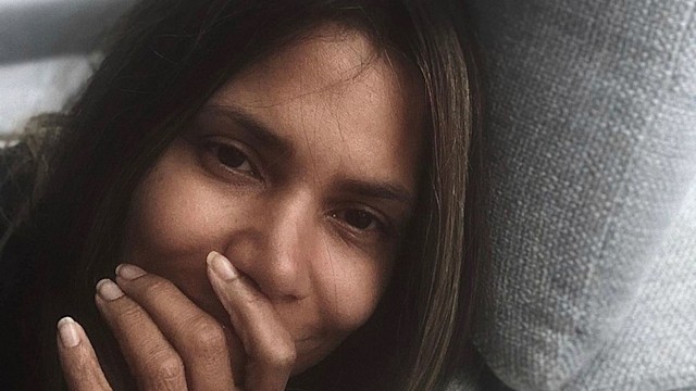 halle berry makeup free