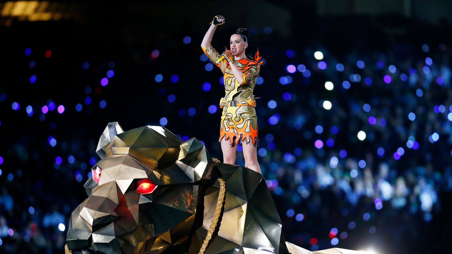 Singer Katy Perry performs during the Pepsi Super Bowl XLIX Halftime Show at University of Phoenix Stadium on February 1, 2015 in Glendale, Arizona